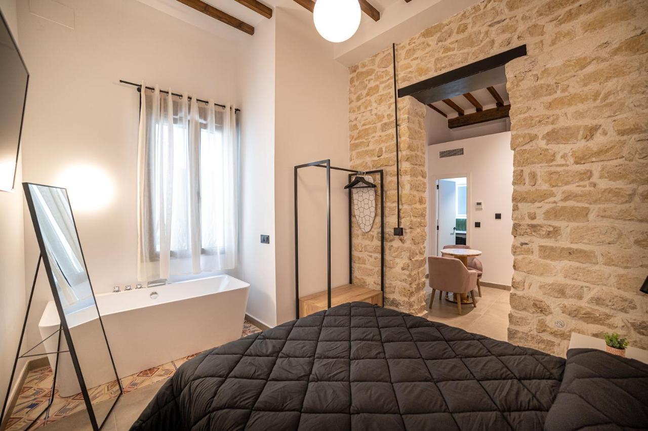 Apartamentos Loliqui Centro Alicante Dış mekan fotoğraf