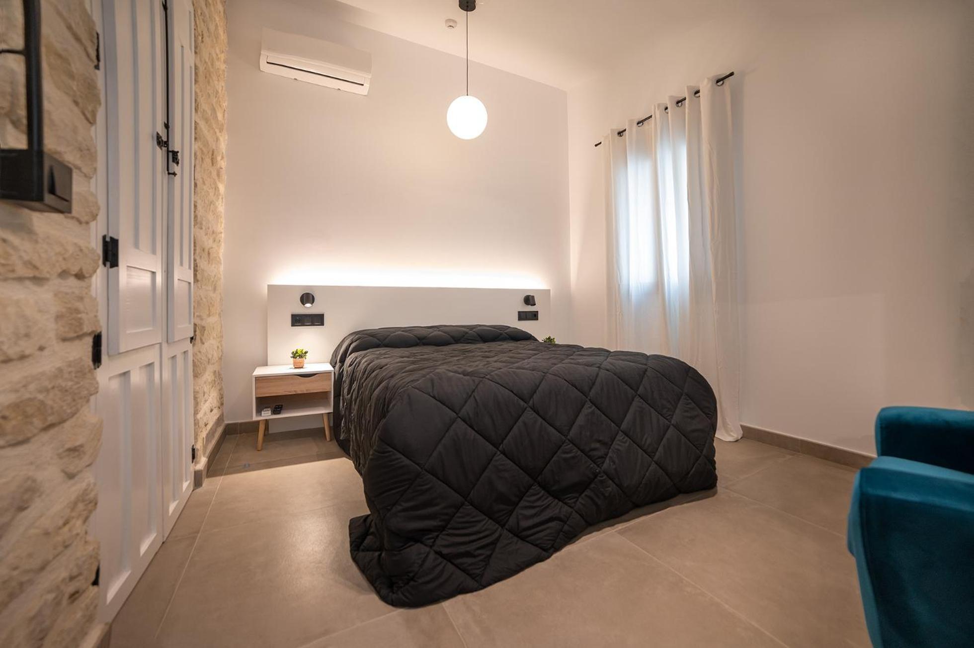 Apartamentos Loliqui Centro Alicante Oda fotoğraf